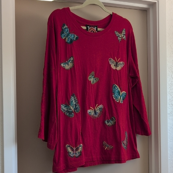 New JOHNNY WAS NEW SHIRT - Red Butterfly Print Long Sleeve Top - Picture 1 of 6